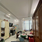 NHÀ MỚI Ở NGAY 5 TẮNG 4PN XE HƠI TRÁNH TRUNG TÂM SÀI GÒN